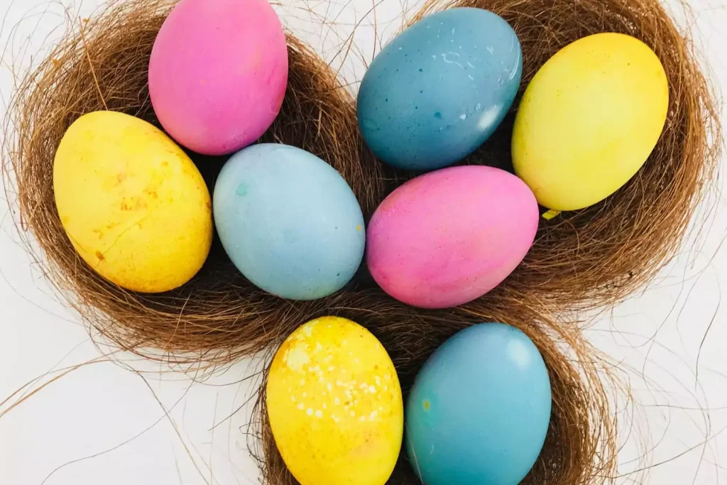 Natural Dyes For The Ultimate Easter Eggs