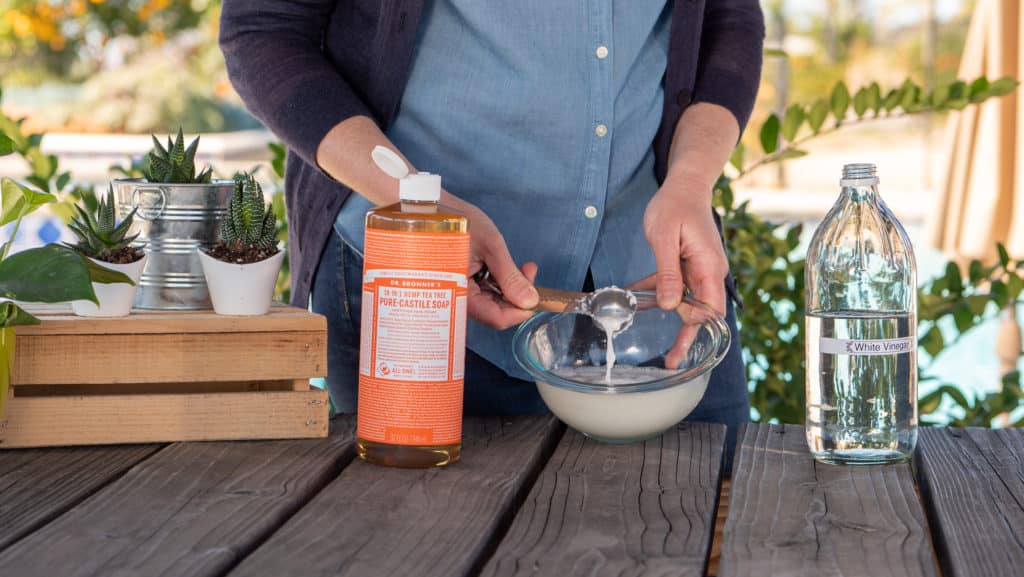 How To Craft Your Own Natural Cleaning Supplies