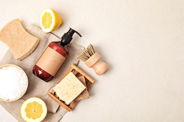 How To Craft Your Own Natural Cleaning Supplies